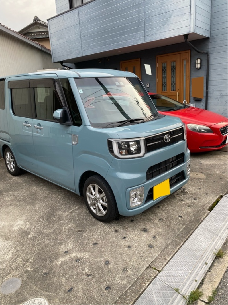 トヨタ ピクシスメガ L“SA III”(CVT_0.66)