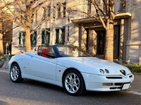 アルファロメオ スパイダー ツインスパーク16V_RHD(MT)