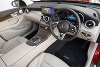 メルセデス・ベンツ GLCクラス GLC300 4マチック_RHD_4WD(AT_2.0)