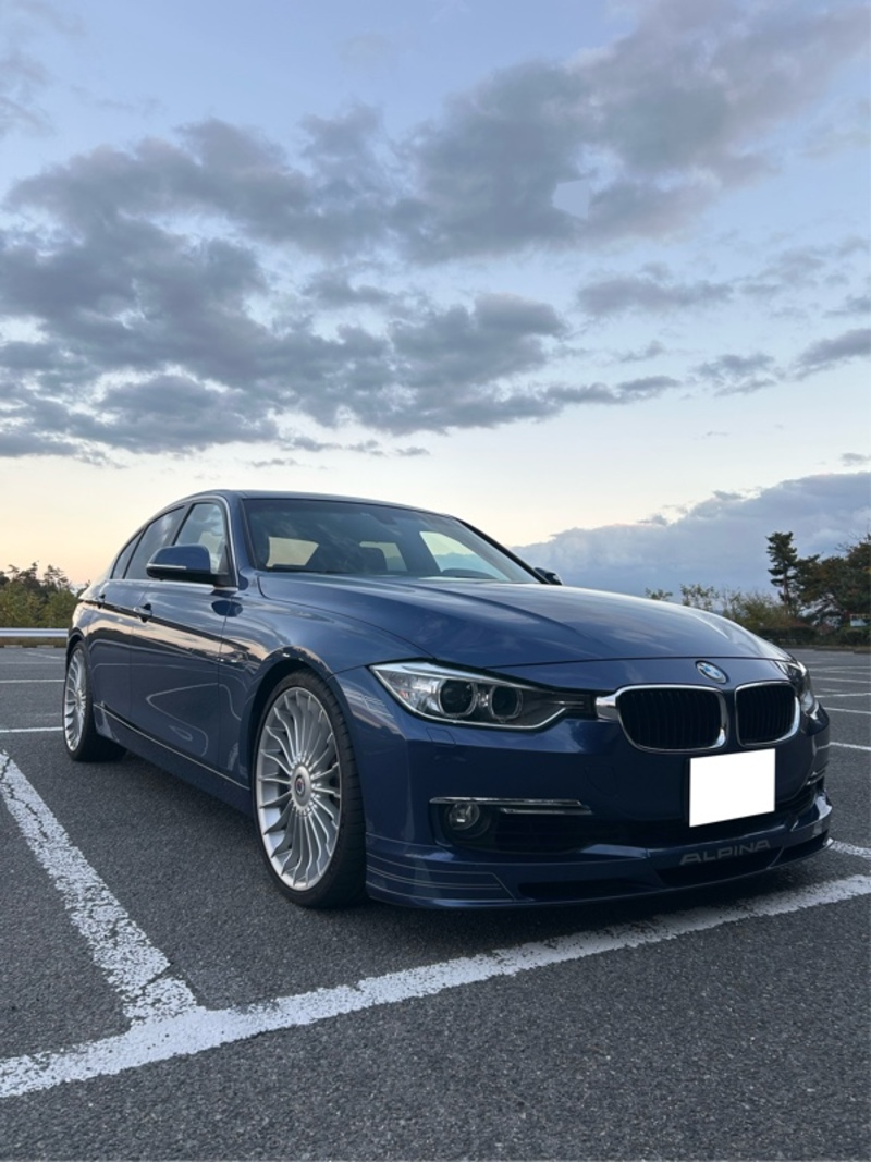 BMWアルピナ B3 リムジン_LHD(AT_3.0)