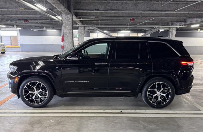 ジープ グランドチェロキー プラグインハイブリッド サミットリザーブ 4xe_RHD_4WD(AT_2.0)