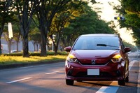 ホンダ フィットハイブリッド e：HEV ホーム(CVT_1.5)