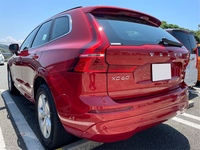 ボルボ XC60 プラス B5_RHD(AT_2.0)
