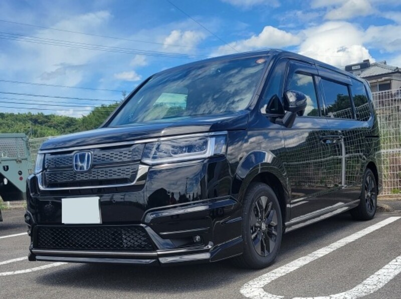 ホンダ ステップワゴンスパーダ e:HEV スパーダ_7人乗り (CVT_2.0)