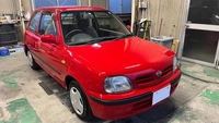 日産 マーチ
