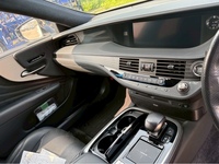 レクサス LS 500“Fスポーツ”_AWD(AT_3.5)