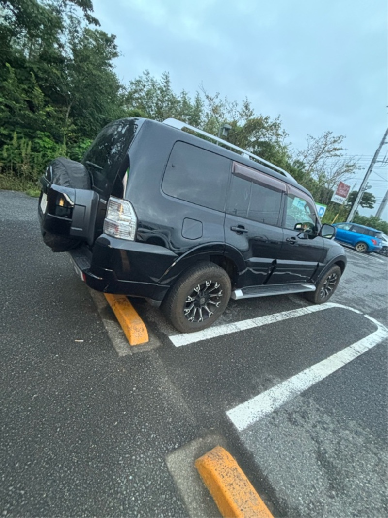 三菱 パジェロ