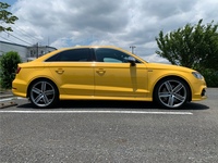 アウディ S3（セダン） セダン YANASE 100th limited edition ポルシェ スピードイエロー_RHD_4WD(AT_2.0)