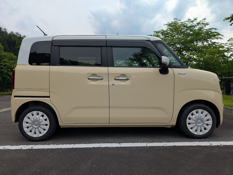 スズキ ワゴンRスマイルハイブリッド ハイブリッド X(CVT_0.66)