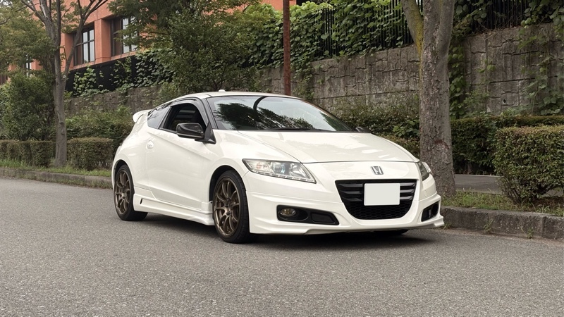 ホンダ CR-Z アルファ・ブラックレーベル(MT_1.5)