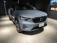 ボルボ XC40 アルティメット B4 AWD_RHD_AWD(DCT_2.0)