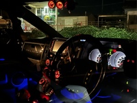 三菱 デリカD:5 G-プレミアム_7人乗り_4WD(CVT_2.4)