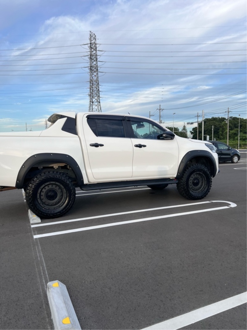 トヨタ ハイラックス Z_4WD(ECT_2.4)