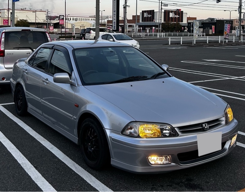 ホンダ トルネオ 1.8VTE(MT_1.8)