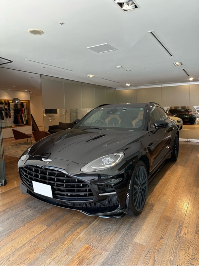 アストンマーティン DBX DBX707_RHD_4WD(AT_4.0)