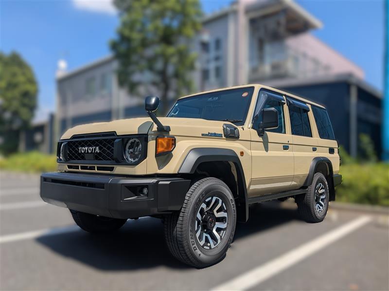 トヨタ ランドクルーザー70 AX_4WD(AT_2.8)