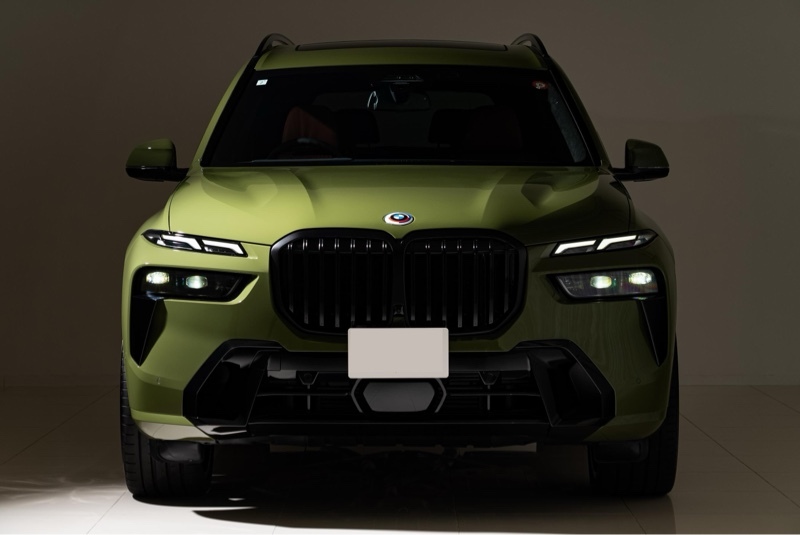 BMW X7 xドライブ40d Mスポーツ_RHD_4WD(AT_3.0)