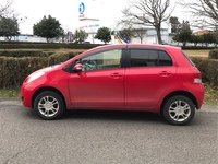 トヨタ ヴィッツ F_4WD(AT_1.3)