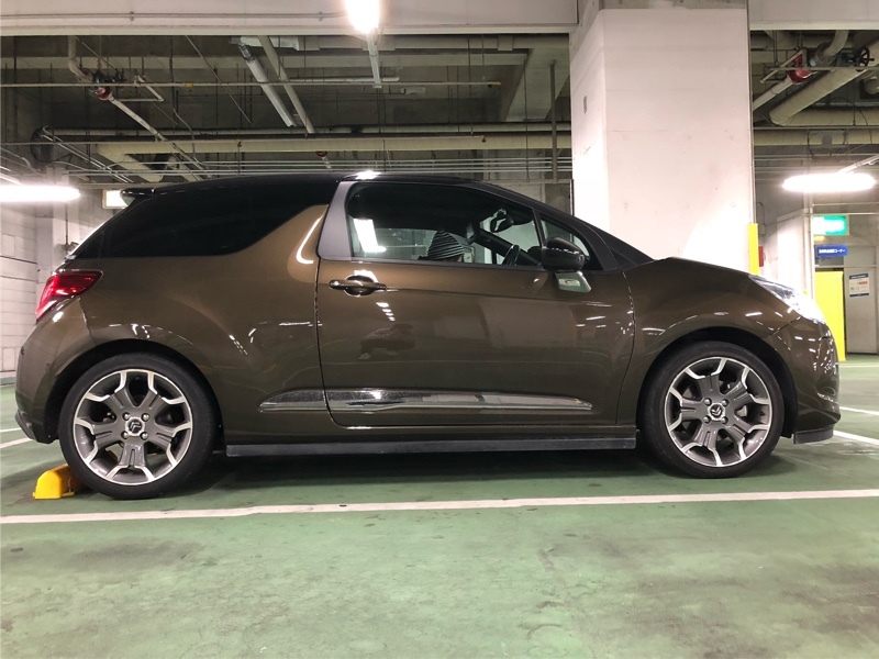 シトロエン DS3 スポーツシック_RHD(MT_1.6)
