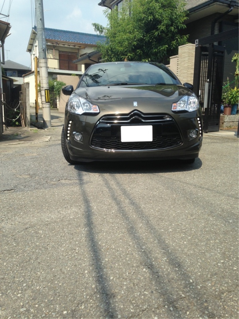 シトロエン DS3 スポーツシック_RHD(MT_1.6)