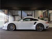 ポルシェ 911 911 ターボ S クーペ_LHD_4WD(PDK_3.8)