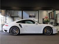 ポルシェ 911 911 ターボ S クーペ_LHD_4WD(PDK_3.8)