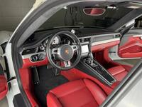 ポルシェ 911 911 ターボ S クーペ_LHD_4WD(PDK_3.8)