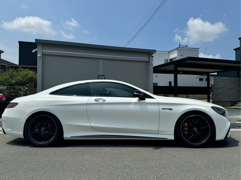 メルセデスAMG Sクラス クーペ S63 4マチック クーペ_LHD_4WD(AT_5.5)