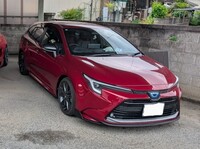 トヨタ カローラツーリングハイブリッド W×B(CVT_1.8_ハイブリッド)