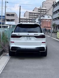 BMW X7 M60i xドライブ_RHD_4WD(AT_4.4)