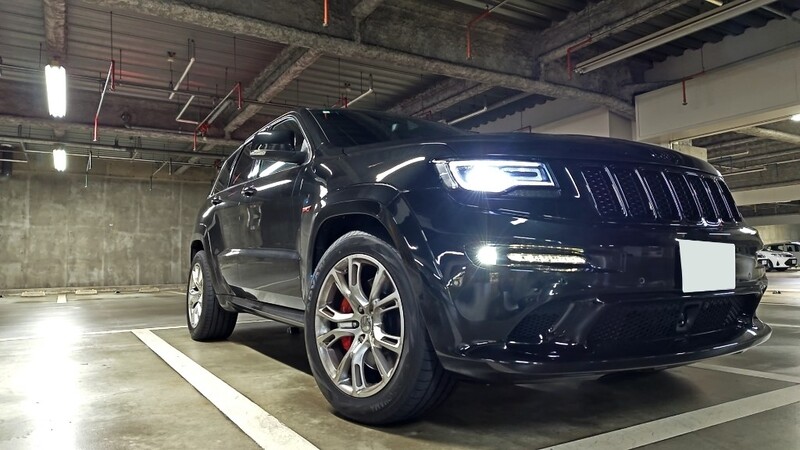 ジープ グランドチェロキー SRT8_RHD_4WD(AT_6.4)