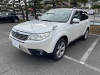 スバル フォレスター