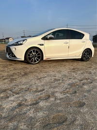 トヨタ アクア G“G’s”(CVT_1.5)