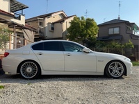 BMW 5シリーズ セダン 523d ブルーパフォーマンス セダン エクスクルーシブ・スポーツ_RHD(AT_2.0)