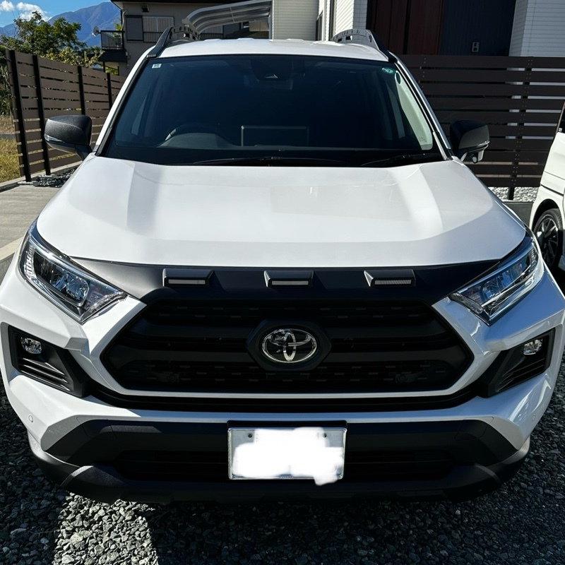 トヨタ RAV4 アドベンチャー“オフロードパッケージ II”_4WD(CVT_2.0)