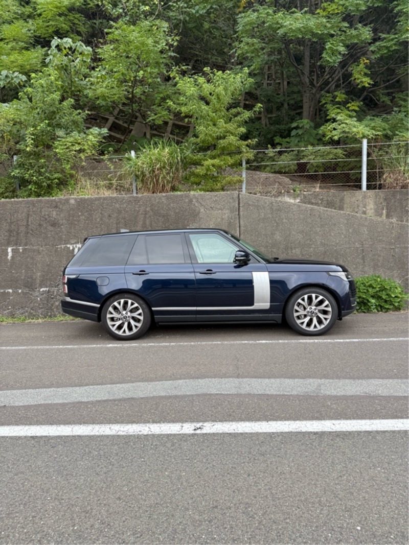 ランドローバー レンジローバー ヴォーグ_RHD_4WD(AT_3.0_ディーゼル)