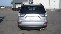 三菱 アウトランダー 24G_7人乗り_4WD(CVT_2.4)