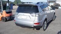 三菱 アウトランダー 24G_7人乗り_4WD(CVT_2.4)