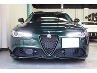アルファロメオ ジュリア 2.0 ターボ ヴェローチェ ヴィスコンティエディション_RHD(AT_2.0)