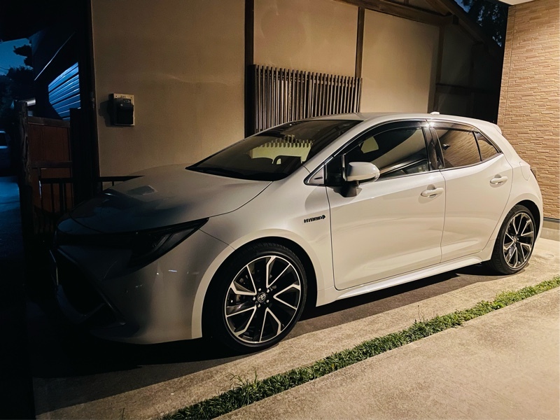 トヨタ カローラスポーツハイブリッド G“Z”(CVT_1.8_ハイブリッド)