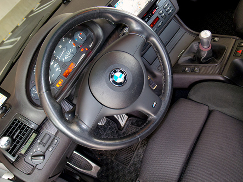 BMW 3シリーズ クーペ 318Ci_LHD(MT)