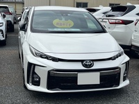 トヨタ プリウスPHV S“ナビパッケージ・GRスポーツ”(CVT_1.8)