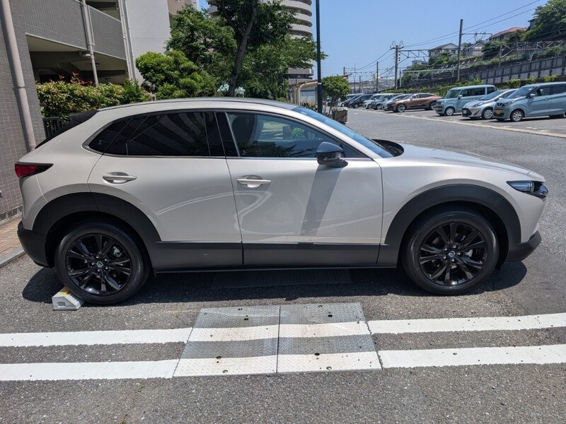 マツダ CX-30 XD レトロスポーツエディション(EC-AT_1.8)