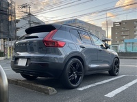 ボルボ XC40 B4 AWD Rデザイン_RHD_AWD(DCT_2.0)