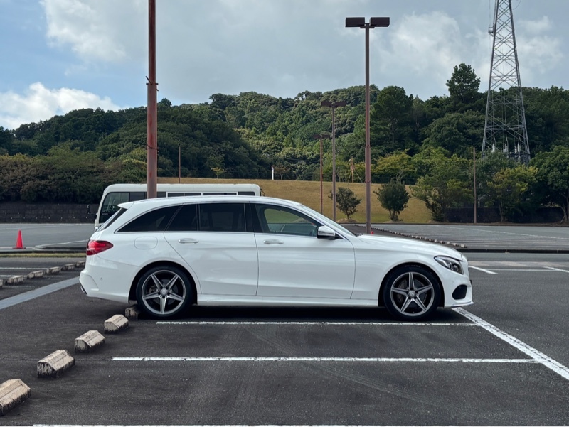 メルセデス・ベンツ Cクラス ステーションワゴン C180 ステーションワゴン スポーツ_RHD(AT_1.6)
