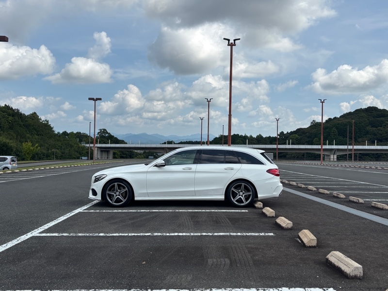メルセデス・ベンツ Cクラス ステーションワゴン C180 ステーションワゴン スポーツ_RHD(AT_1.6)