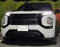 三菱 アウトランダーPHEV ブラックエディション_7人乗り_4WD(2.4)