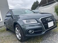 アウディ Q5 2.0 TFSI クワトロ Sライン_RHD_4WD(AT_2.0)