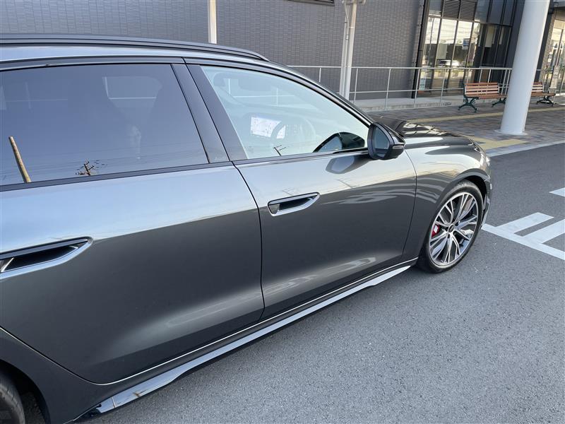 アウディ S5 アバント (ワゴン) S5 アバント_RHD_4WD(Sトロニック_3.0)