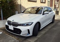 BMW 3シリーズ セダン 320i Mスポーツ_RHD(AT_2.0)